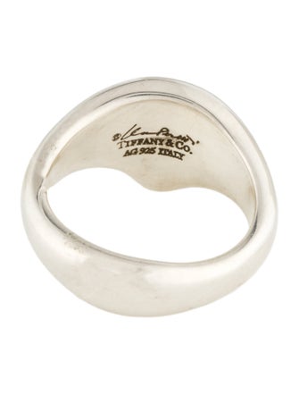 Tiffany & Co. Cat Island Shell Ring