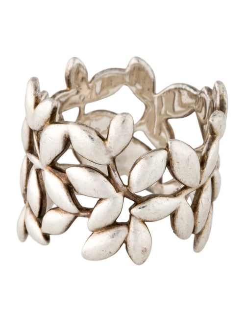 Tiffany & Co. Olive Leaf Band Ring