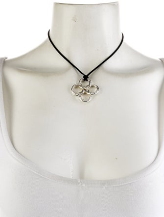 Tiffany & Co. Quadrifoglio Pendant Necklace