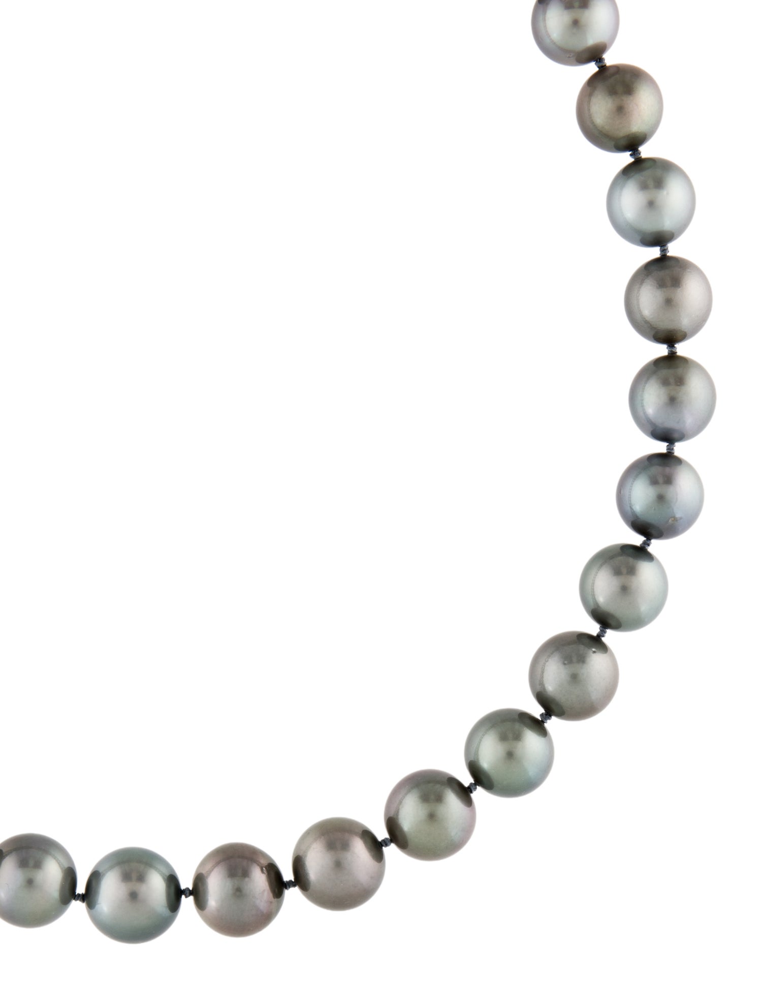 Tiffany & Co. Platinum Pearl Graduated Strand Necklace