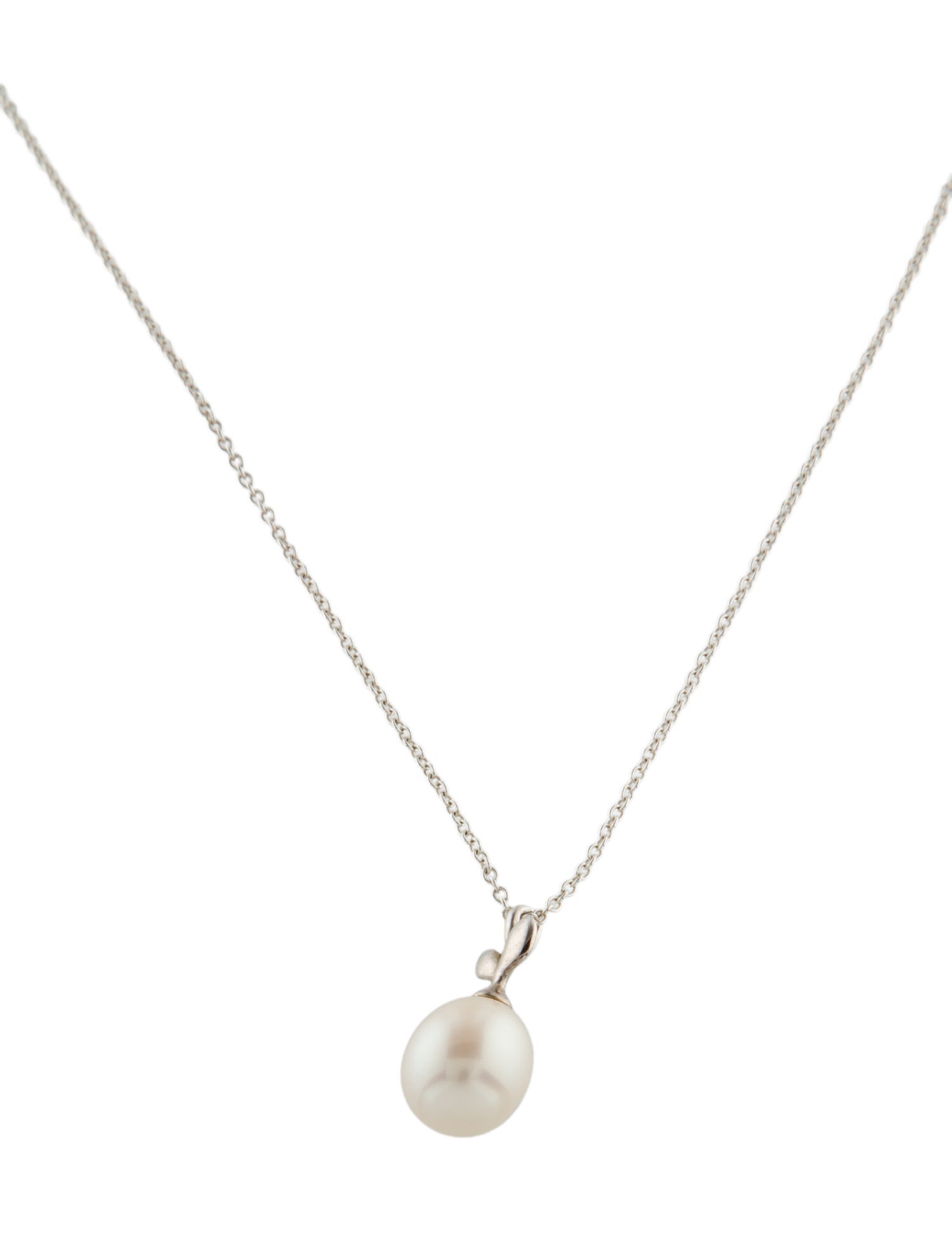Tiffany & Co. Pearl Olive Leaf Pendant Necklace