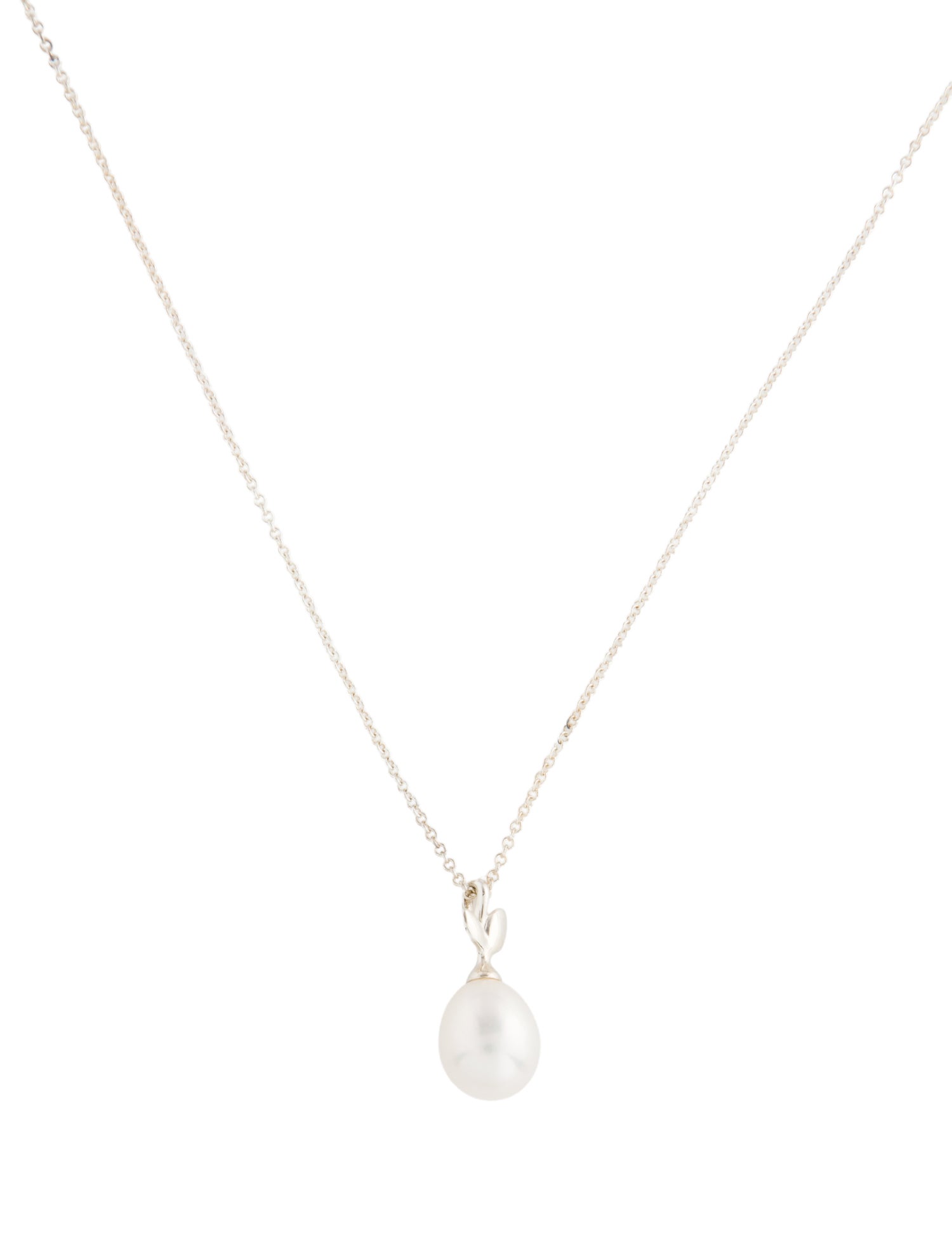 Tiffany & Co. Pearl Olive Leaf Pendant Necklace