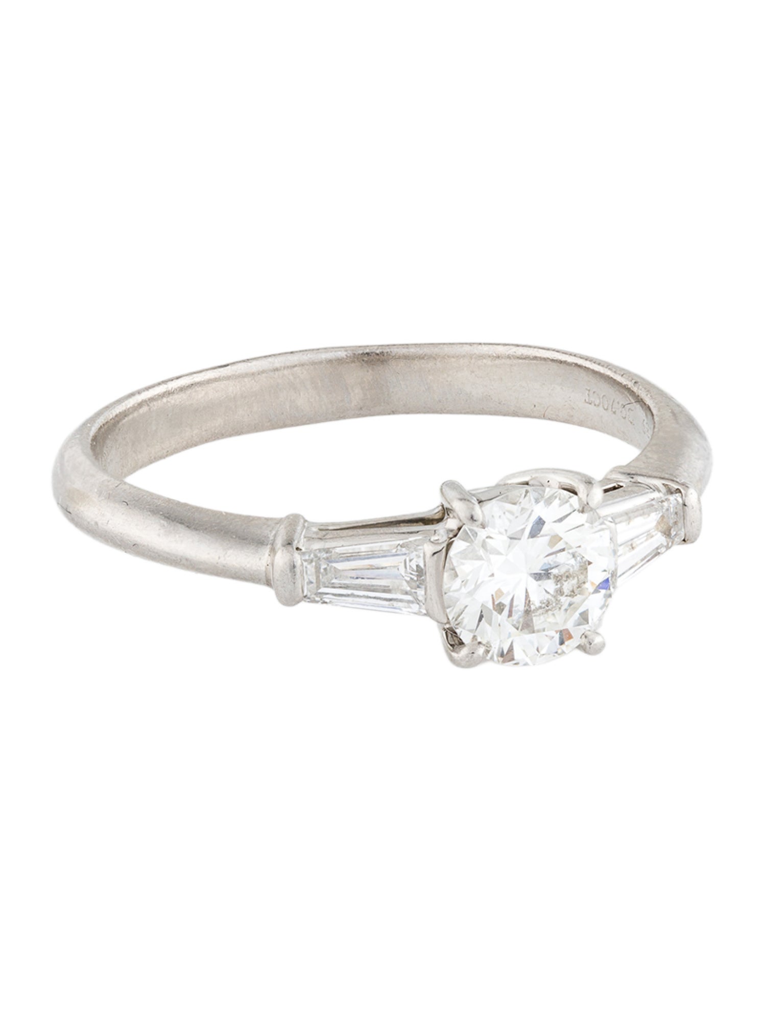 Tiffany & Co. Platinum 1.06ctw Diamond Engagement Ring