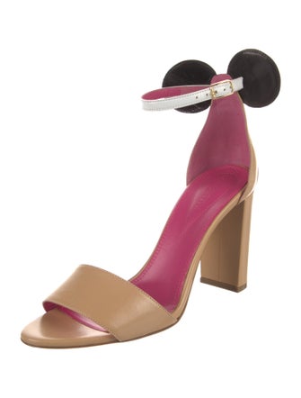 Oscar Tiye Leather Sandals