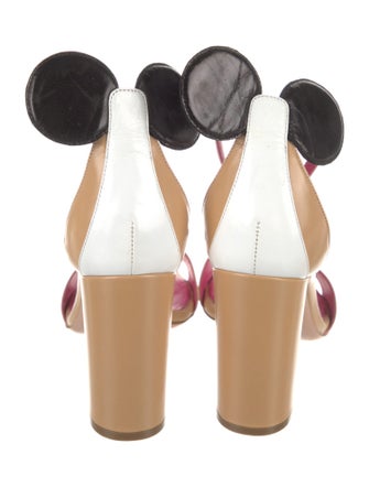 Oscar Tiye Leather Sandals