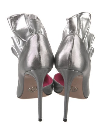 Oscar Tiye Leather D'Orsay Pumps