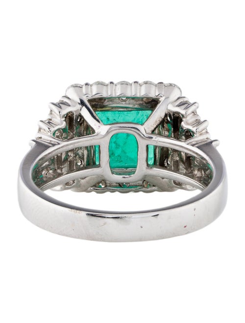 Takat 18K 2.34ct Emerald & Diamond Cocktail Ring