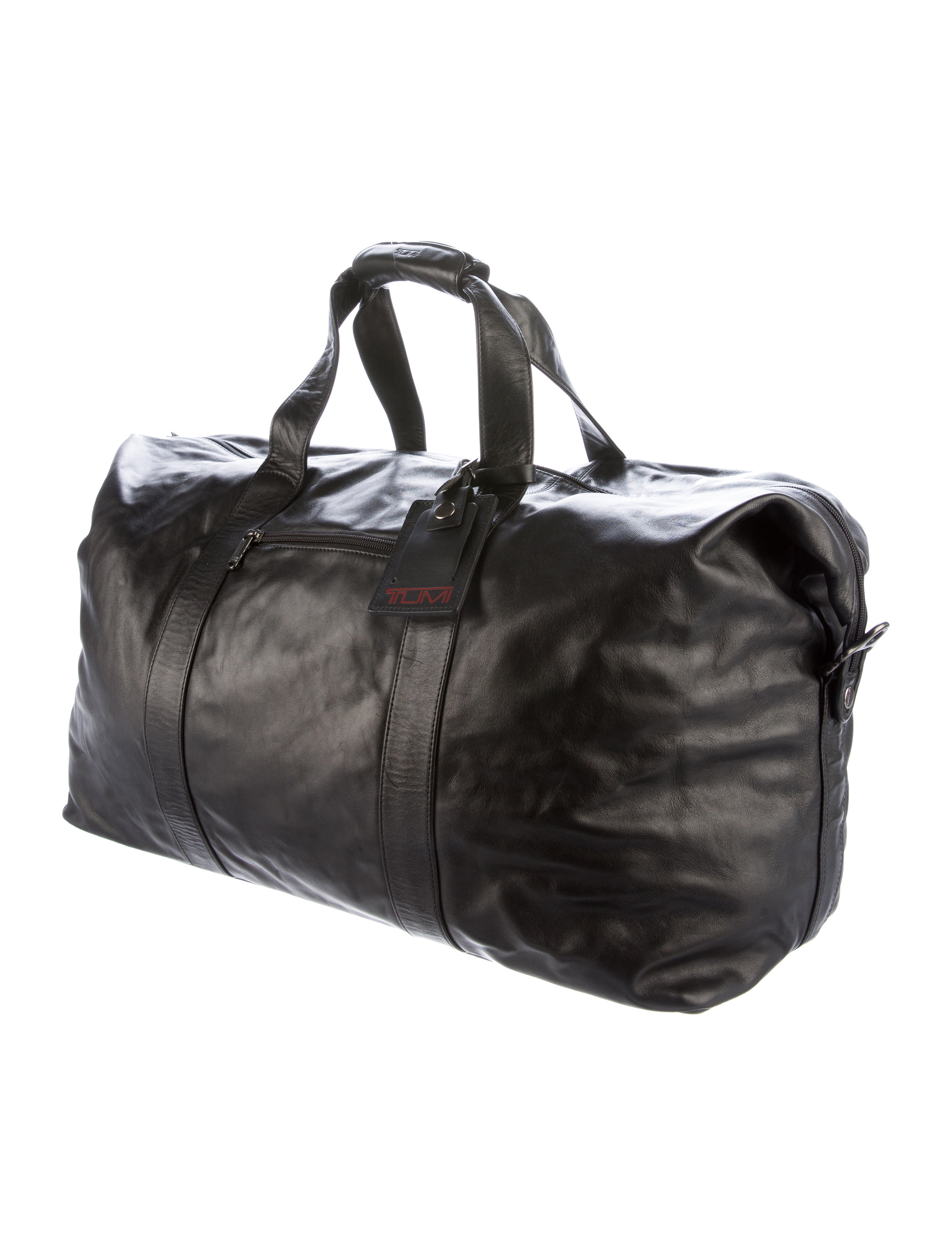 tumi leather goods