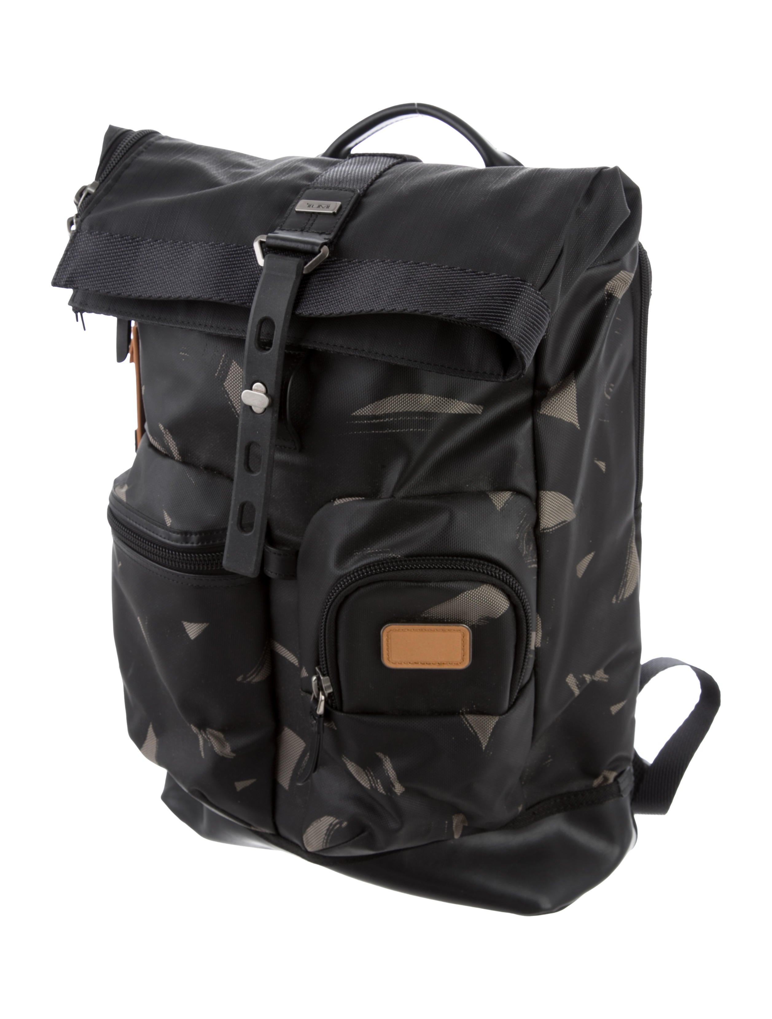 tumi arrive bradley backpack
