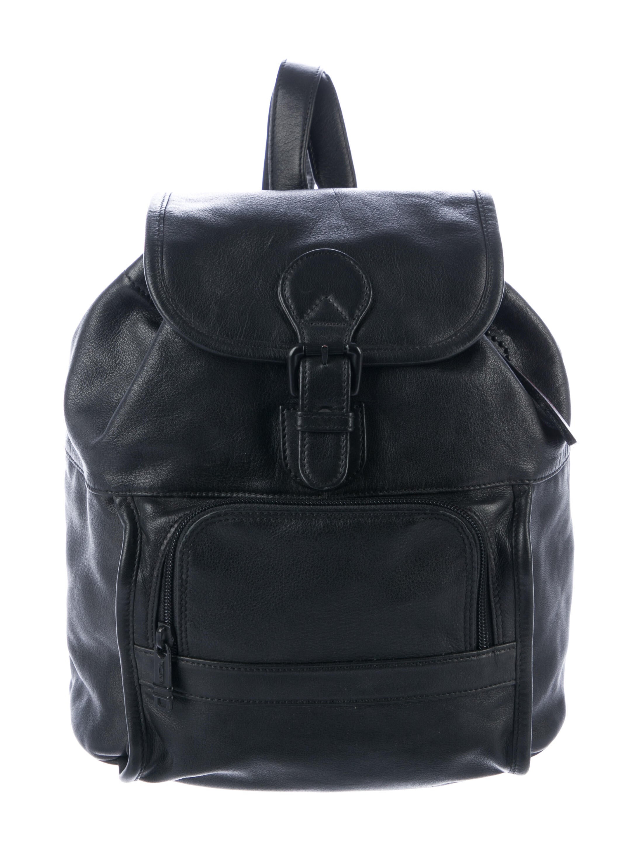 tumi drawstring backpack