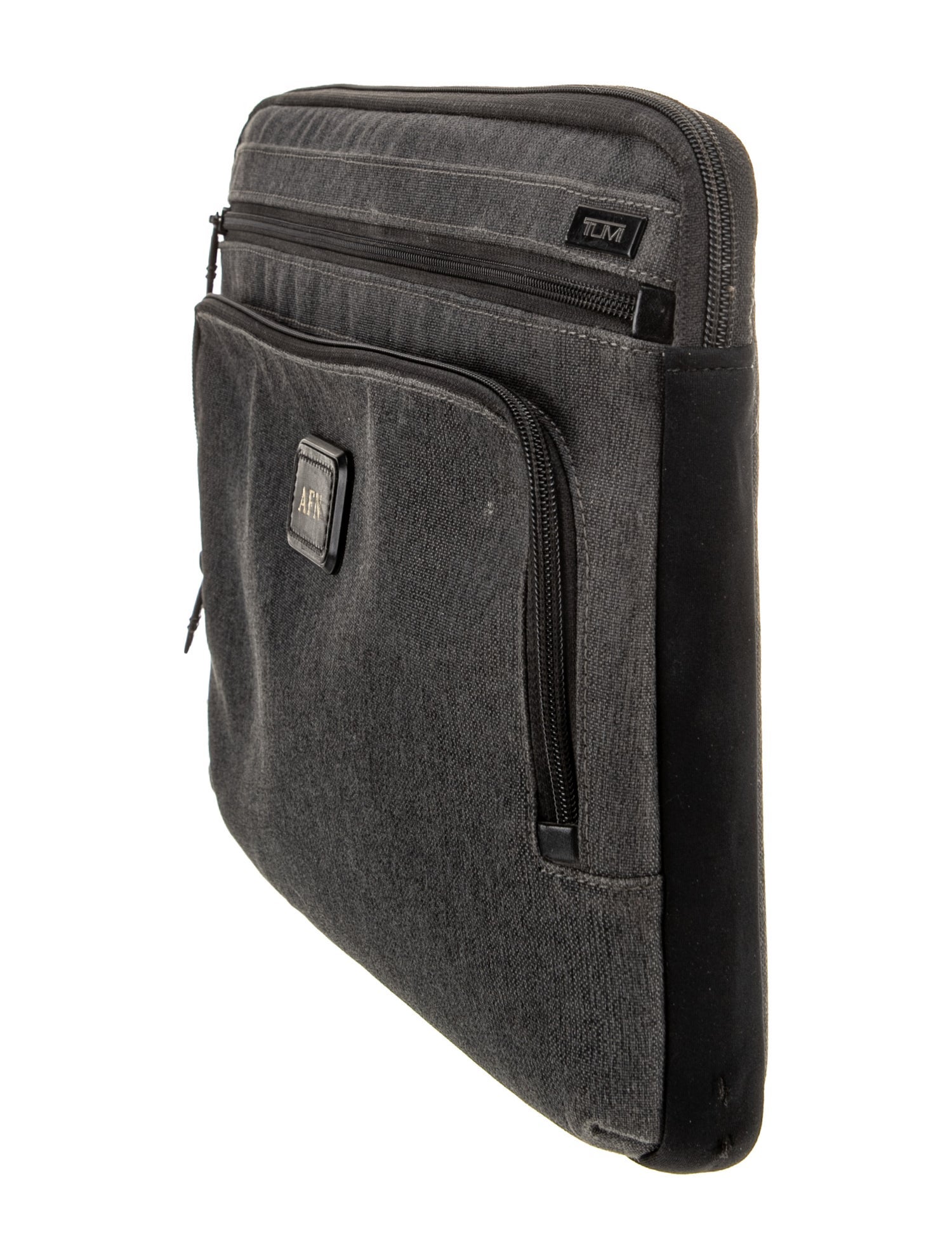 Tumi Canvas Portfolio