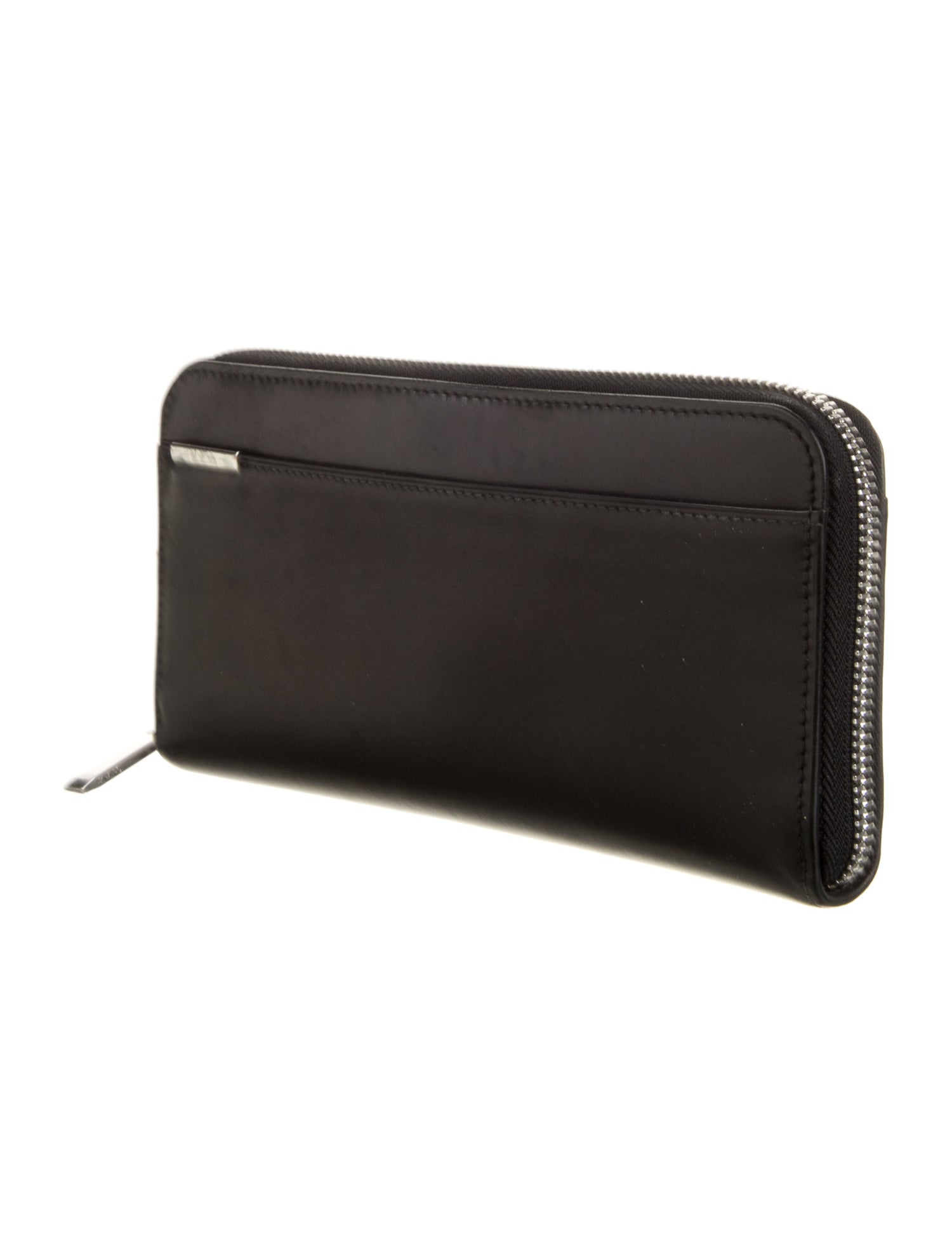Tumi Leather Continental Wallet