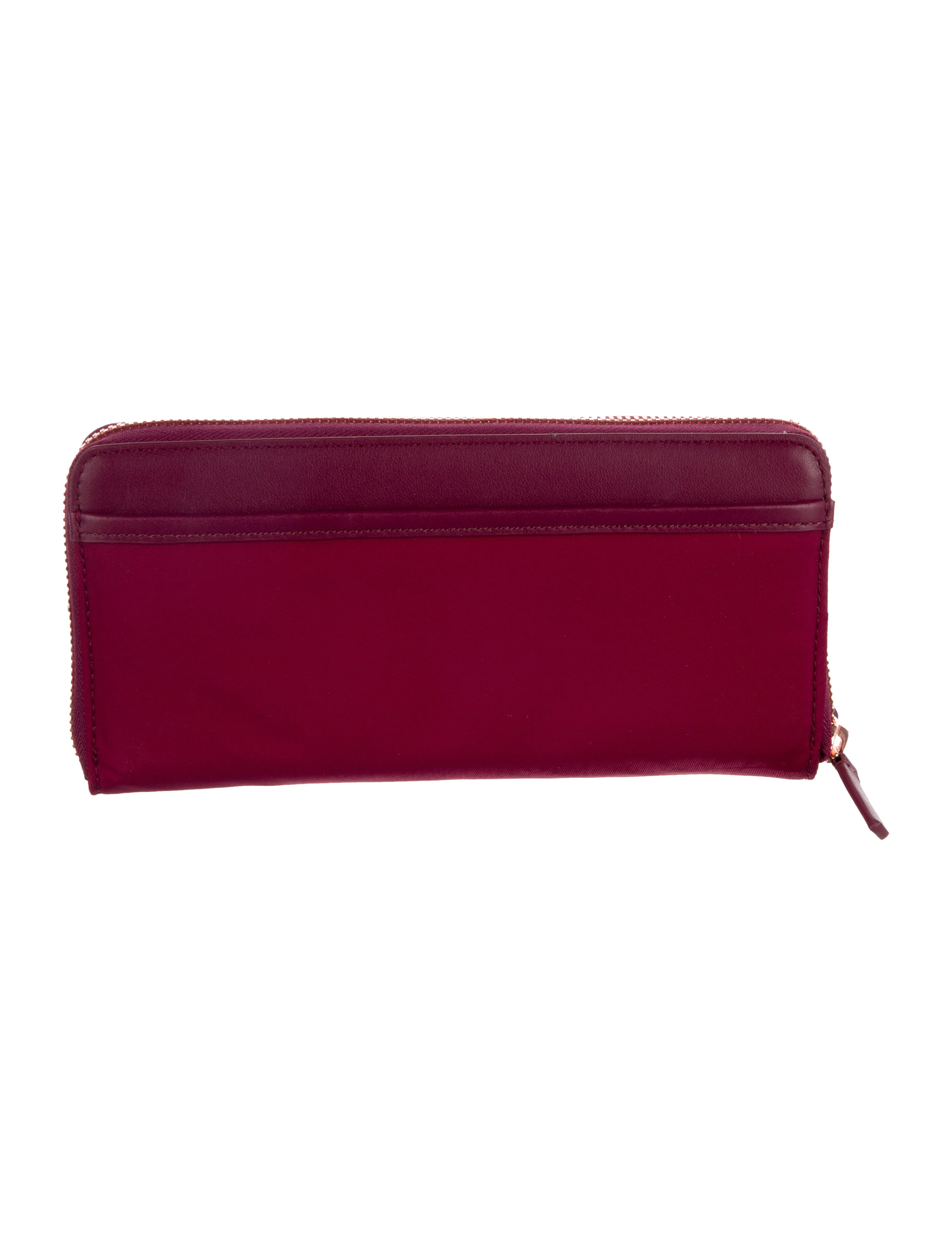 Tumi Continental Wallet