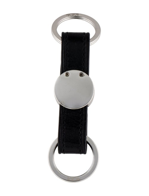 Tumi Leather Two Ring Keychain.