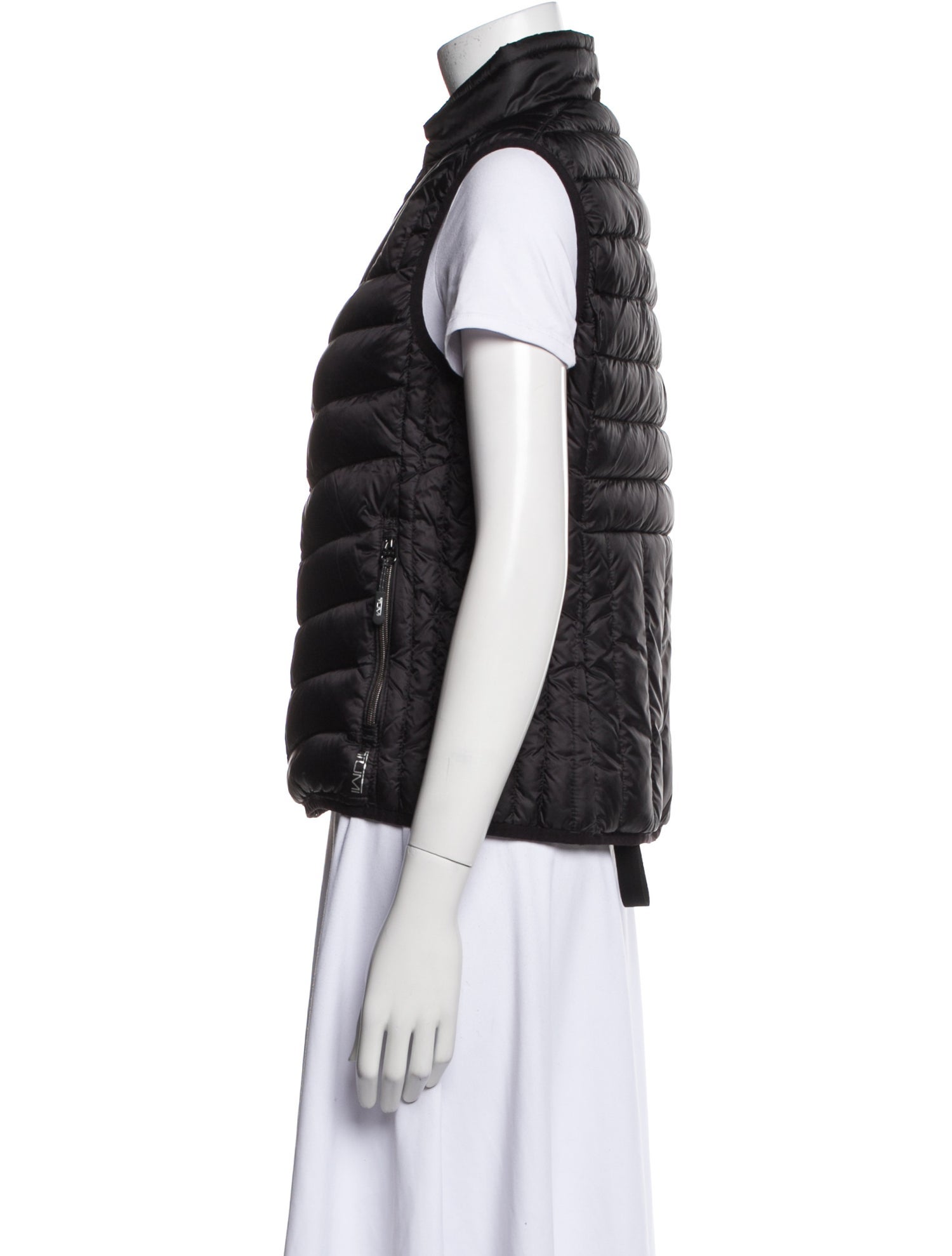 Tumi Vest