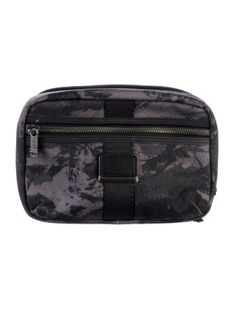 Tumi cosmetic bag