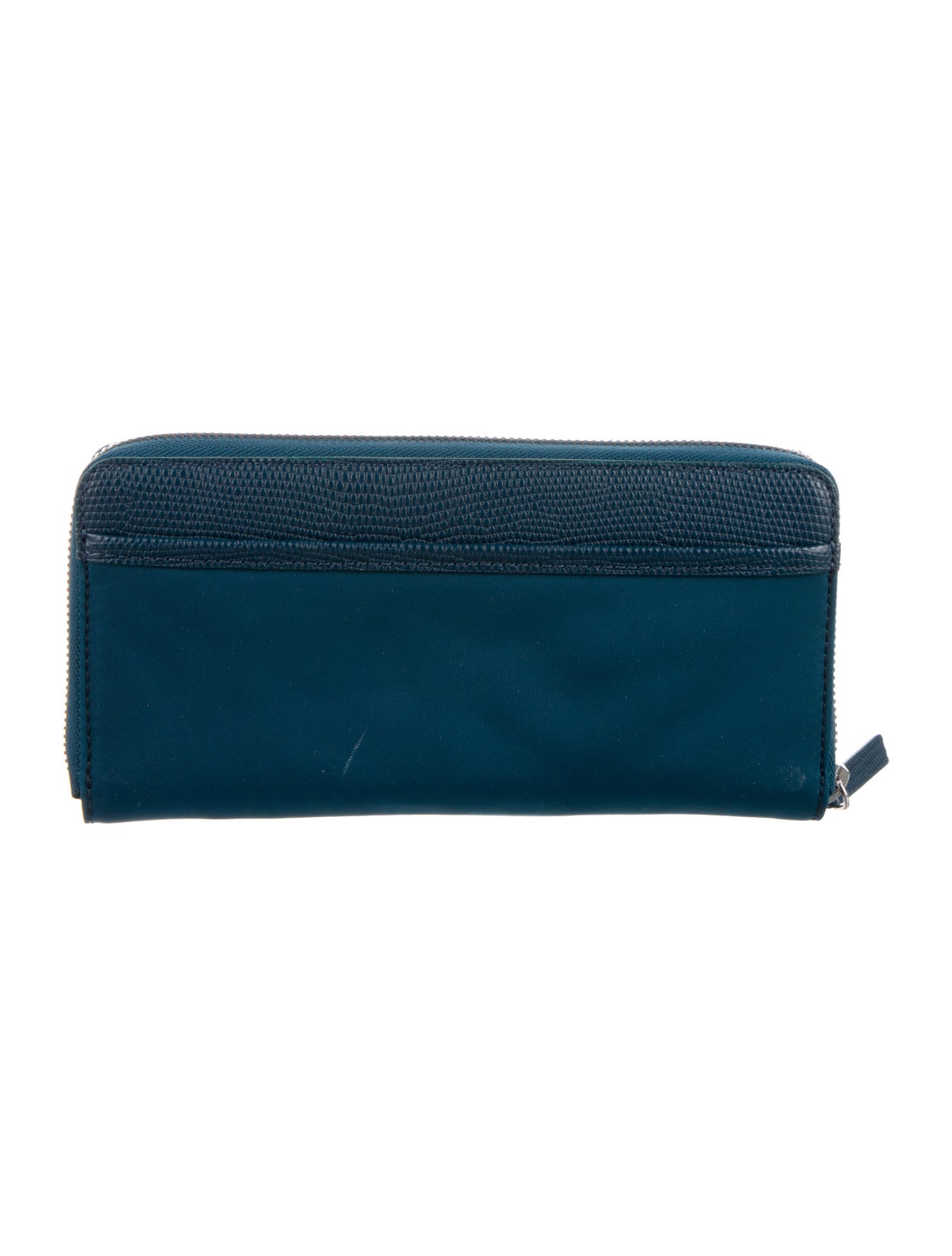 Tumi Nylon Continental Wallet