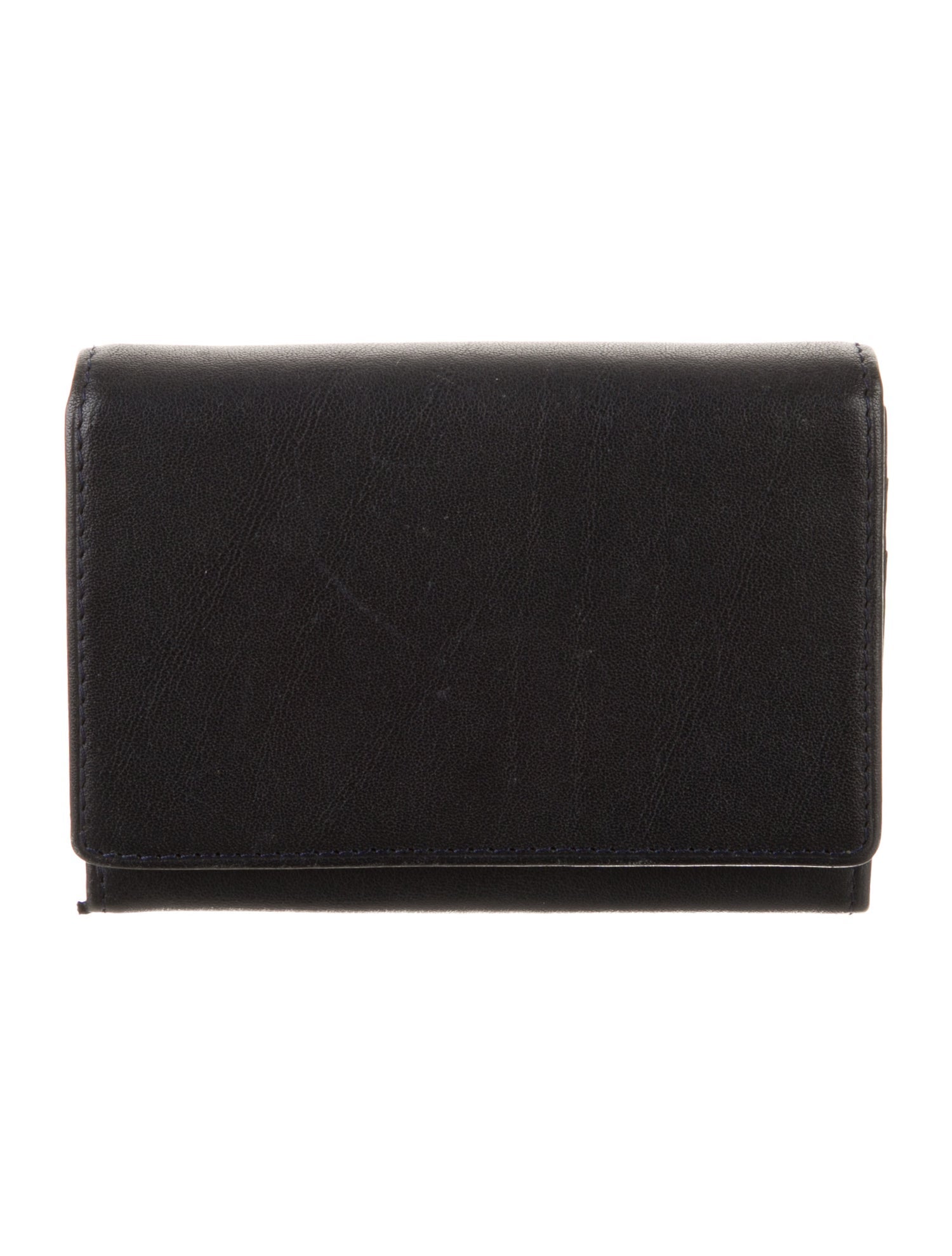 Tumi Leather Compact Wallet