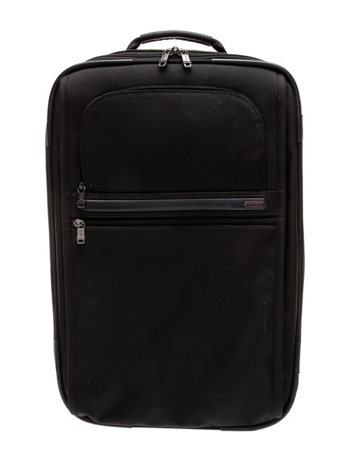 Tumi Men's black suitcase