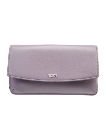 Pre-owned Tumi Leather Clutch In Purple