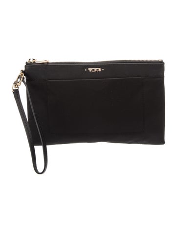 Pre-owned Tumi Nylon Clutch In Black