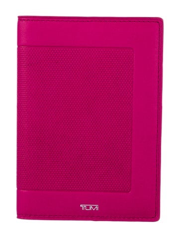 Pre-owned Tumi Leather Passport Holder In Pink