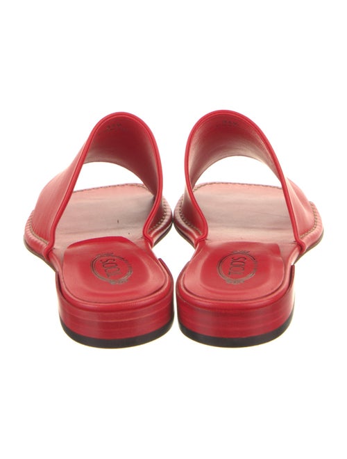 Tod's Leather Slides