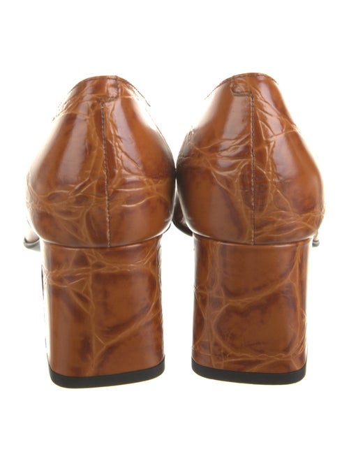 Tod's Embossed Leather Printed Pumps