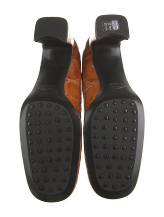 Tod's Embossed Leather Printed Pumps