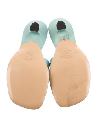 Tod's Leather Slides