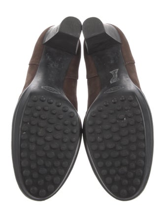 Tod's Leather Chelsea Boots