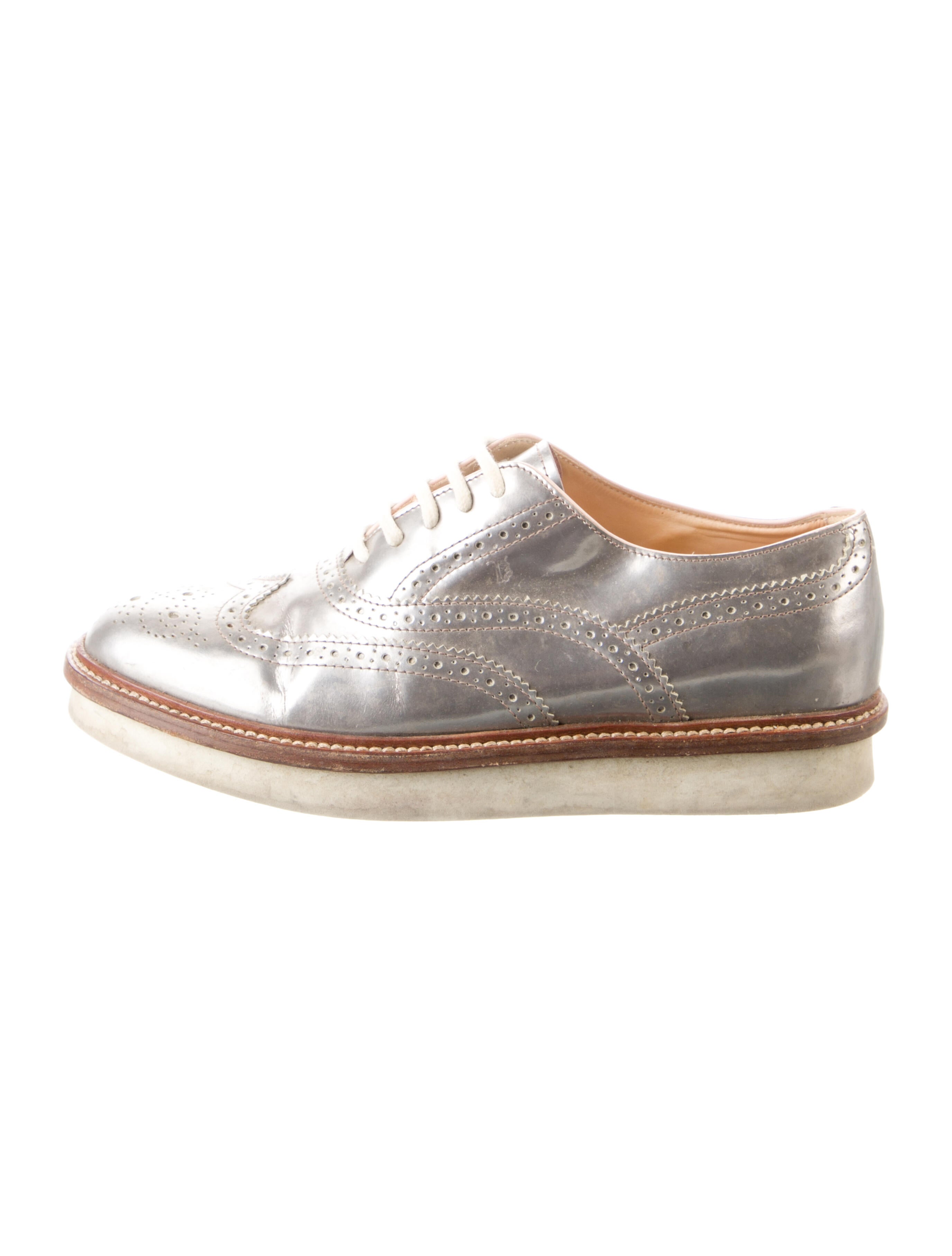 Tod's Eyelet Trim Oxfords