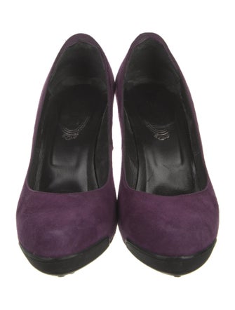 Tod's Suede Pumps