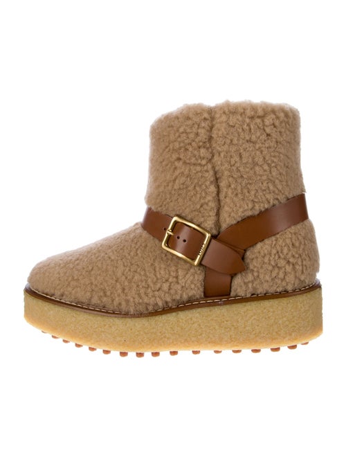 Tod's Shearling Snow Boots