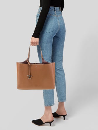 Tod's Leather Hobo