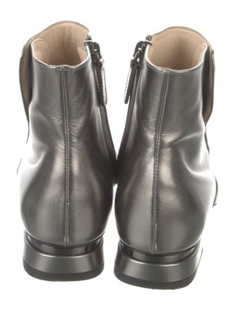 Tod's Leather Boots