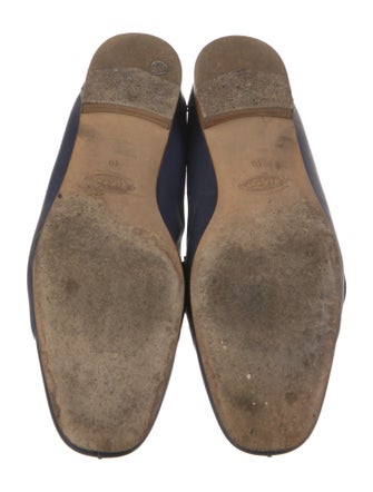 Tod's Leather Chain-Link Accents Loafers