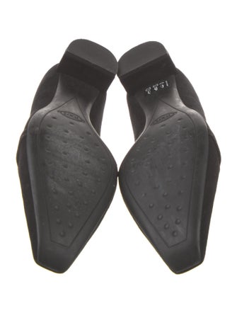 Tod's Suede Pumps