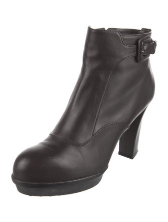 Tod's Leather Boots
