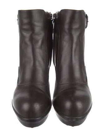 Tod's Leather Boots