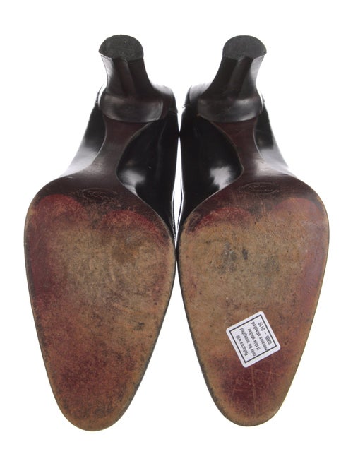 Tod's Leather Tassel Accents Pumps