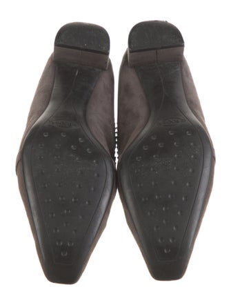 Tod's Suede Whipstitch Trim Pumps