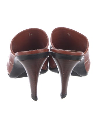 Tod's Leather Slides