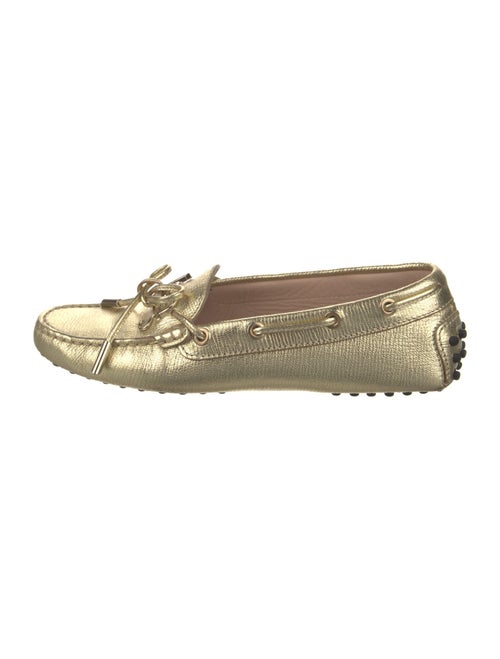 Tod's Leather Bow Accents Loafers
