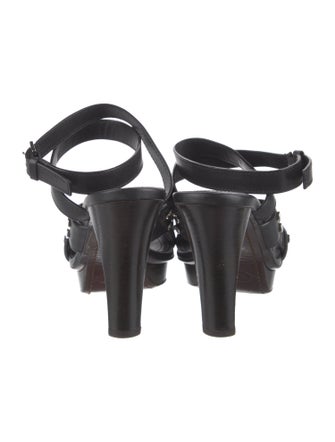 Tod's Leather Sandals