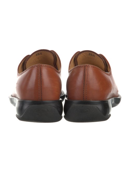 Tod's Leather Oxfords