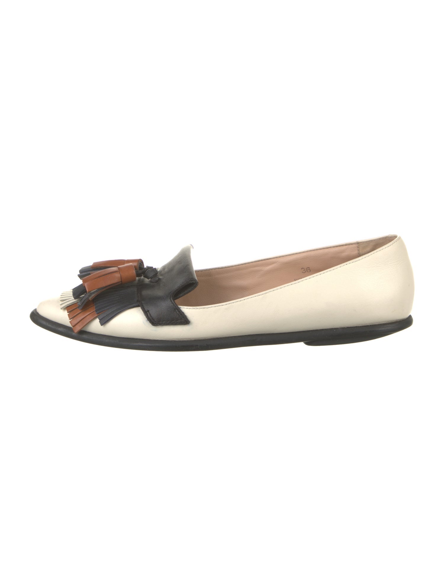Tod's Leather Tassel Accents Ballet Flats
