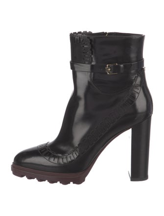 Tod's Leather Boots