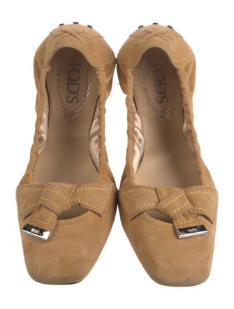 Tod's Suede Ballet Flats