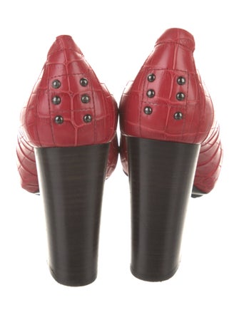 Tod's Crocodile Pumps
